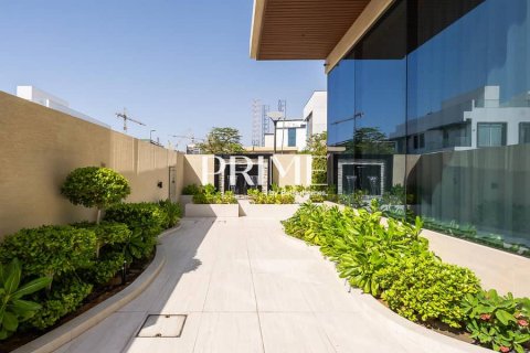 Villa à Dubai, 5 chambres, 889 m², № 21061 - photo 24