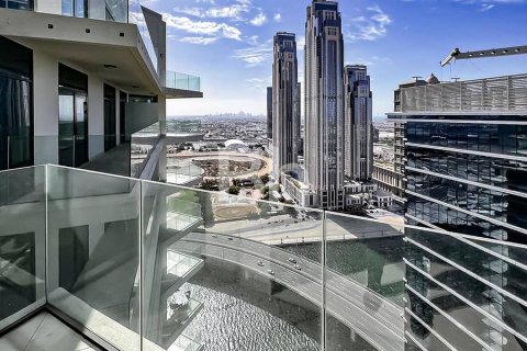 Appartement à Business Bay, Dubai, 2 chambres, 104 m², № 21079 - photo 1