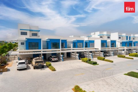 Adosado en Dubai, 5 dormitorios, 258 m², № 141327 - foto 15