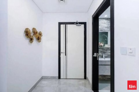 Apartment in Al Furjan, Dubai 2 bedrooms, 103.8 sq.m. № 110075 - photo 2