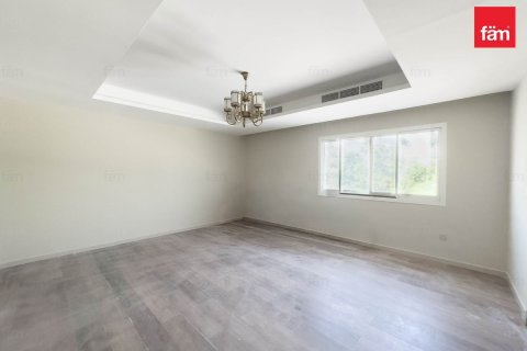 فيلا في دبي 6 غرف نوم , 1392.8 م² رقم 72310 - صورة 6