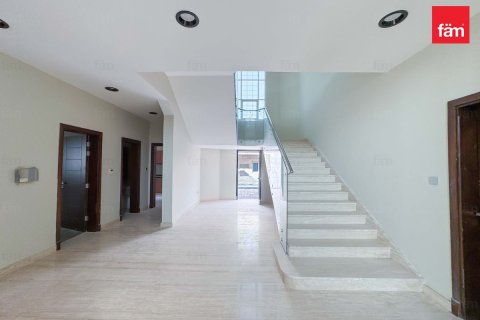 فيلا في دبي 6 غرف نوم , 1392.8 م² رقم 72310 - صورة 18