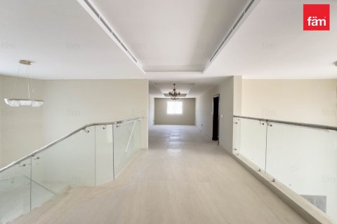 فيلا في دبي 6 غرف نوم , 1392.8 م² رقم 72310 - صورة 14