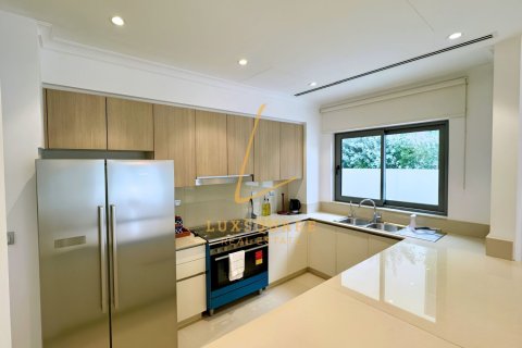 Villa in Sidra Villas, Dubai Hills Estate, Dubai 5 bedrooms, 480 sq.m. № 135120 - photo 19