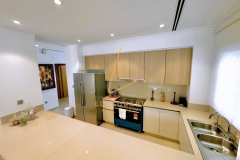 Villa in Sidra Villas, Dubai Hills Estate, Dubai 5 bedrooms, 480 sq.m. № 135120 - photo 17