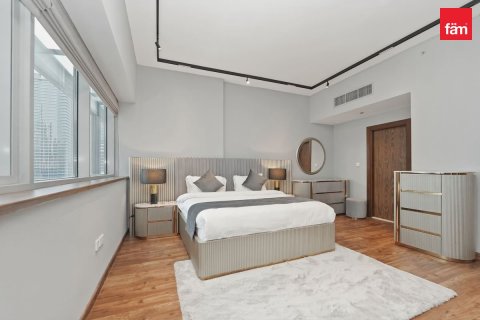 Appartement à Business Bay, Dubai, 91.9 m², № 135123 - photo 2