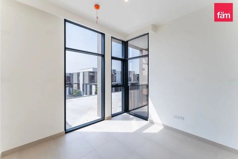 Townhouse in Dubai 3 bedrooms, 169.7 sq.m. № 135132 - photo 9