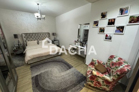 Townhouse in Jumeirah Village Triangle, Dubai 3 bedrooms, 224 sq.m. № 105012 - photo 7