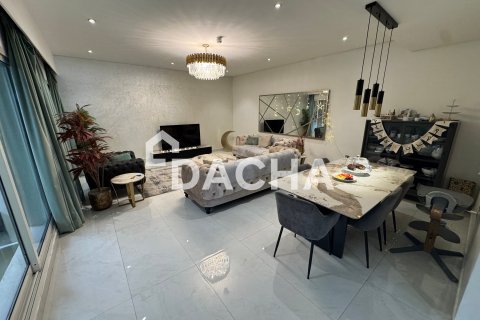 Townhouse in Jumeirah Village Triangle, Dubai 3 bedrooms, 224 sq.m. № 105012 - photo 23
