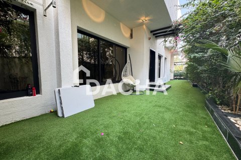 Townhouse in Jumeirah Village Triangle, Dubai 3 bedrooms, 224 sq.m. № 105012 - photo 25