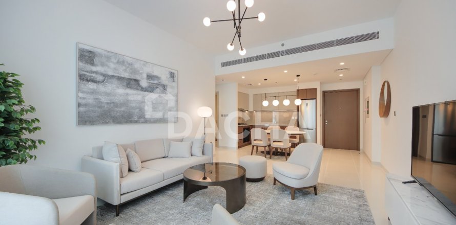 Квартира в EMAAR Beachfront, Dubai Harbour, Дубай, 1 спальня, 71м², № 105128