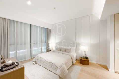 Appartement à Dubai, 2 chambres, 131.9 m², № 42817 - photo 6