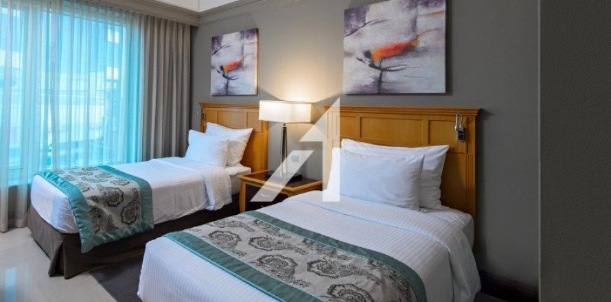 Hotel Apartamento en Dubai, 2 dormitorios, 84 m², № 7037