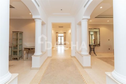 Villa à Signature Villas Frond M, Palm Jumeirah, Dubai, 6 chambres, 1245.3 m², № 7034 - photo 4