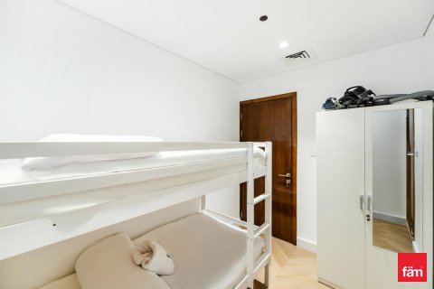 Apartment in Al Satwa, Dubai 1 bedroom, 73.2 sq.m. № 58397 - photo 11