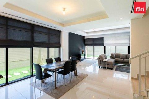 Villa à Dubai, 3 chambres, 325.1 m², № 58399 - photo 13