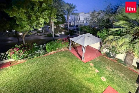Villa en Dubai, 3 dormitorios, 380.2 m², № 58406 - foto 18