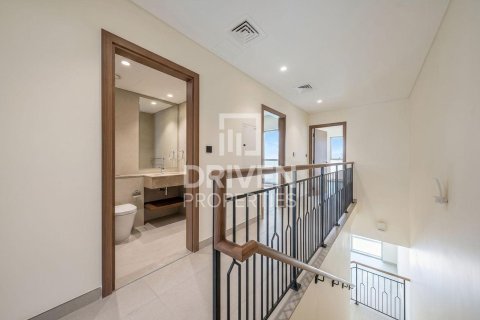Снять в аренду таунхаус в Damac Lagoons, Дубай: 4 спальни, 144м², № 129830 - фото 12