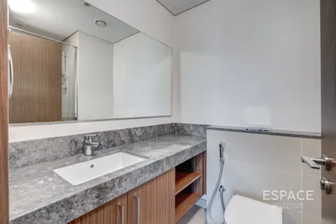 Apartment in Dubai Marina, Dubai 2 bedrooms, 105 sq.m. № 122692 - photo 6