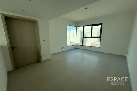 فيلا في جبل علي, دبي 4 غرف نوم, 376 م² رقم 122689 - صورة 7