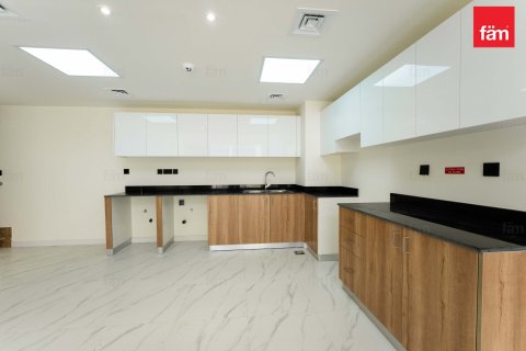 Adosado en Dubai, 3 dormitorios, 105.7 m², № 43121 - foto 7