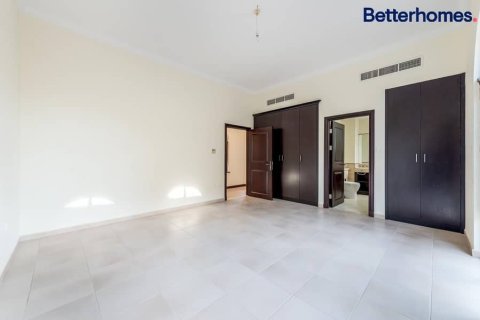 Villa in The Villa, Dubai 6 bedrooms, 1590 sq.m. № 57977 - photo 3