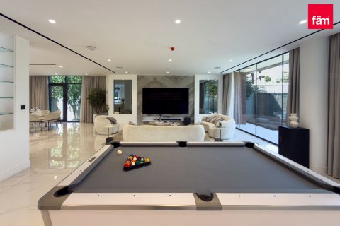Villa in Dubai 619.7 sq.m. № 113585 - photo 24