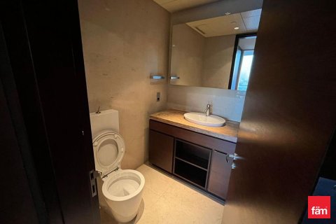 Купить квартиру в Даунтаун Дубай (Даунтаун Бурдж Дубай), Дубай: 2 спальни, 152.3м², № 90656 - фото 8