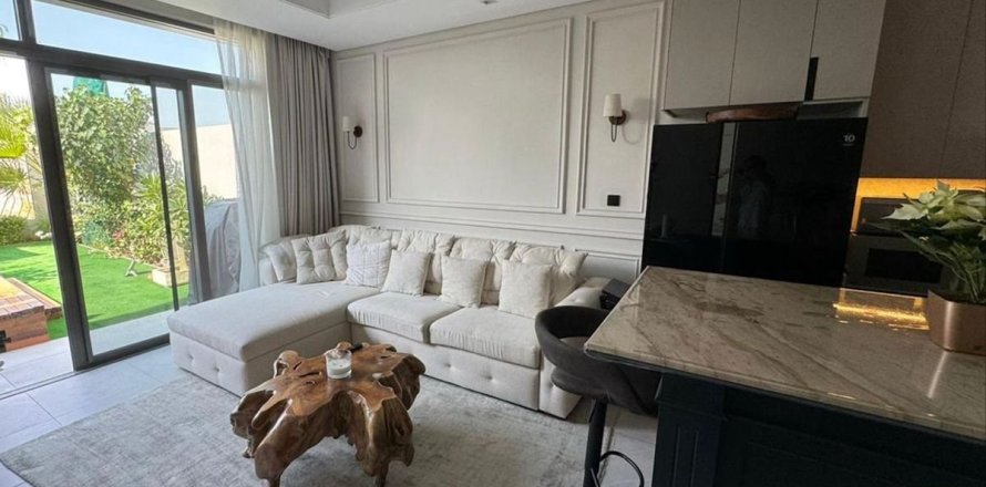 Villa in Mohammed Bin Rashid City, Dubai 2 bedrooms, 131 sq.m. № 94843