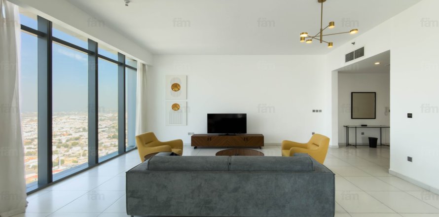 Apartment in Downtown Dubai (Downtown Burj Dubai), Dubai 3 bedrooms, 245 sq.m. № 94836