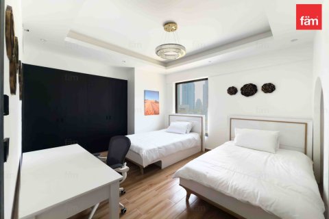 Apartment in Dubai 2 bedrooms, 129.7 sq.m. № 50167 - photo 15