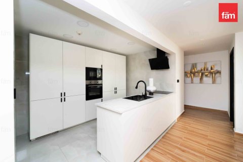 Apartment in Dubai 2 bedrooms, 129.7 sq.m. № 50167 - photo 12