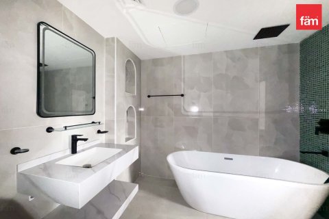 Apartment in Dubai 2 bedrooms, 129.7 sq.m. № 50167 - photo 17