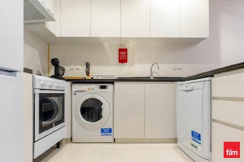 Apartamento en Dubai, 1 dormitorio, 127.8 m², № 84152 - foto 11