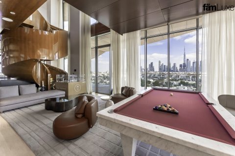 Ático en Dubai, 6 dormitorios, 1414 m², № 93353 - foto 1
