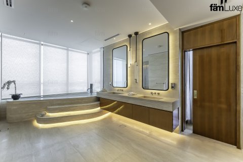 Ático en Dubai, 6 dormitorios, 1414 m², № 93353 - foto 2