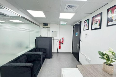Снять в аренду офис в Бизнес-Бэе, Дубай: 90м², № 49837 - фото 13
