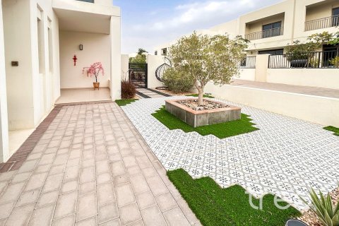 Maison de ville à Noor Townhouses, Town Square, Dubai, 4 chambres, 219.9 m², № 123566 - photo 2