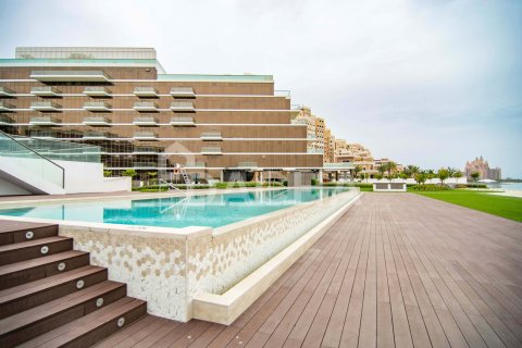 Apartment in The Crescent, Palm Jumeirah, Dubai 2 bedrooms, 149 sq.m. № 133261 - photo 5