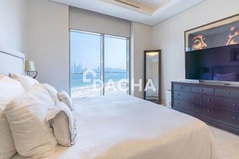 Apartment in The Crescent, Palm Jumeirah, Dubai 2 bedrooms, 149 sq.m. № 133261 - photo 12