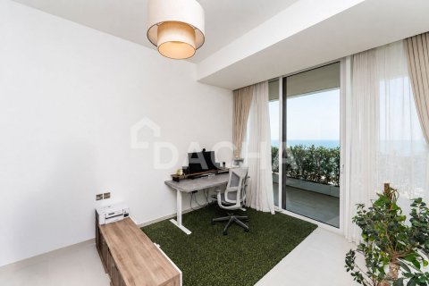 Apartment in The Crescent, Palm Jumeirah, Dubai 2 bedrooms, 133 sq.m. № 133263 - photo 12