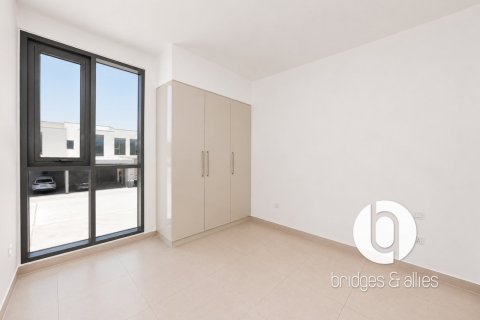 Villa in Dubai Hills Estate, Dubai 4 bedrooms, 229 sq.m. № 110924 - photo 21
