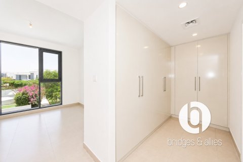 Villa in Dubai Hills Estate, Dubai 4 bedrooms, 229 sq.m. № 110924 - photo 13
