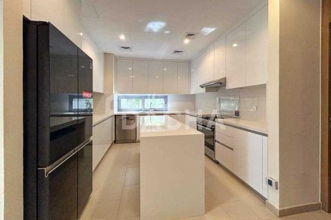 Купить виллу в Parkway Vistas, Дубай Хилс Эстейт, Дубай: 7 спален, 1198.4м², № 7071 - фото 9
