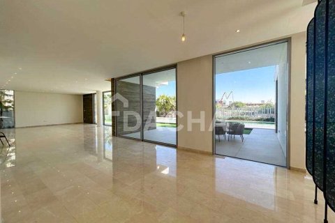 Купить виллу в Parkway Vistas, Дубай Хилс Эстейт, Дубай: 7 спален, 1198.4м², № 7071 - фото 4