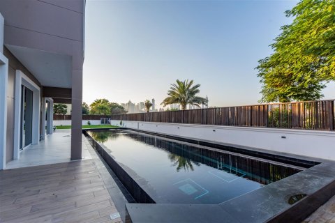Villa en Emirates Hills, Dubai, 6 dormitorios, 1462.1 m², № 7074 - foto 29