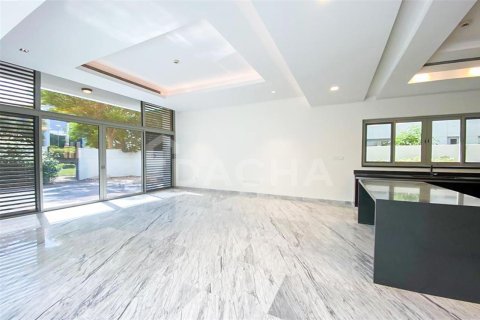 Villa en Dubai, 6 dormitorios, 938.3 m², № 7072 - foto 4