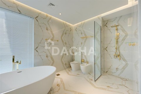 Villa en Palm Jumeirah, Dubai, 5 dormitorios, 538.8 m², № 7070 - foto 17