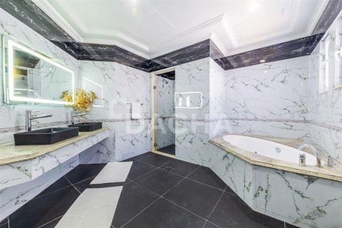 Купить виллу в Пальме Джумейре, Дубай: 4 спальни, 464.5м², № 7069 - фото 11