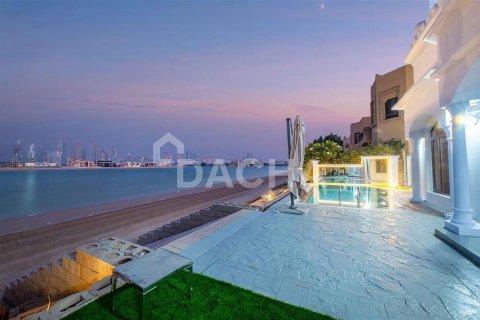 Купить виллу в Пальме Джумейре, Дубай: 4 спальни, 464.5м², № 7069 - фото 19